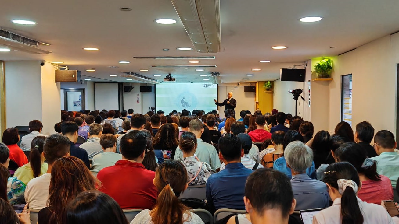 每月的专题讲座